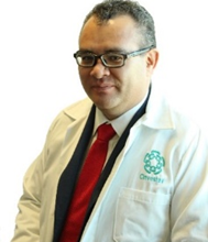 Dr. Fabián Fernández Luqueñ